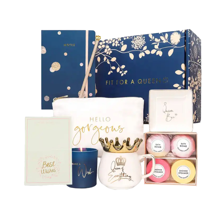 Подаръчен комплект за жени, Чаша с корона, Арома свещ, Сапун, Бомби за вана, Тефтерче, Картичка, Готова идея за подарък